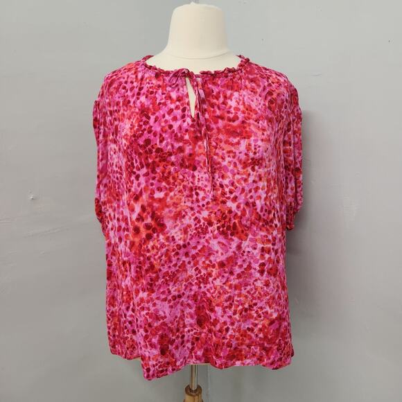 Terra & Sky Top Size 2X Pink Print Elbow Half Sleeve Tie Neck - Picture 1 of 10